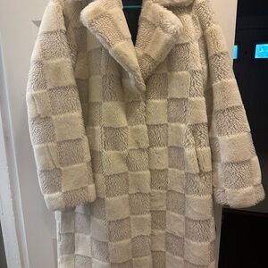 Apparis Tikka Checkered Teddy Jacket
